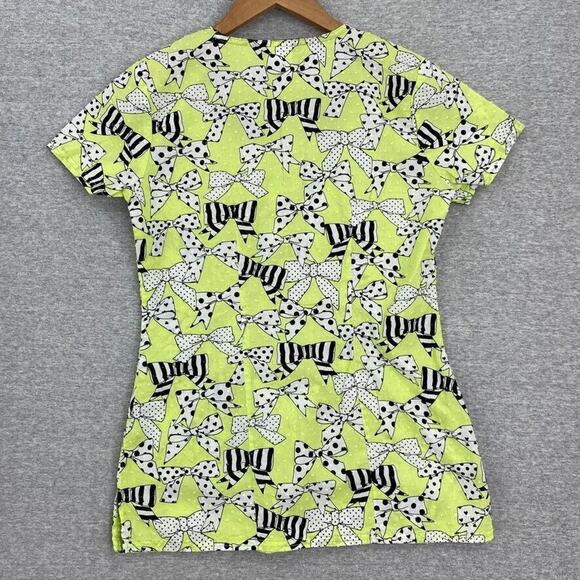 Heart Soul Scrub Top Womens Extra Small Green Bows Short Sleeve Nurse Uniforms - Picture 3 of 11